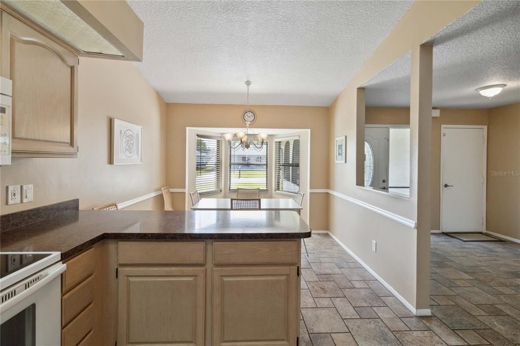 Chandelier, Dining room, Interior, Kitchen
