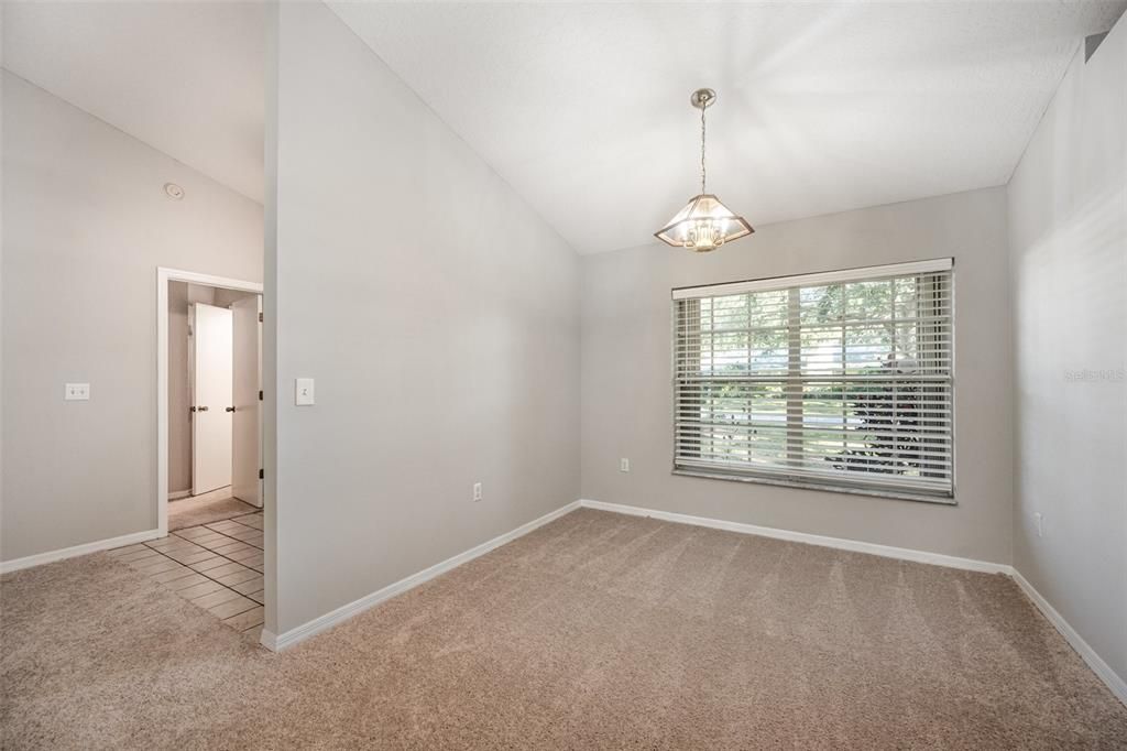 Empty room, Interior, Pendant Lights
