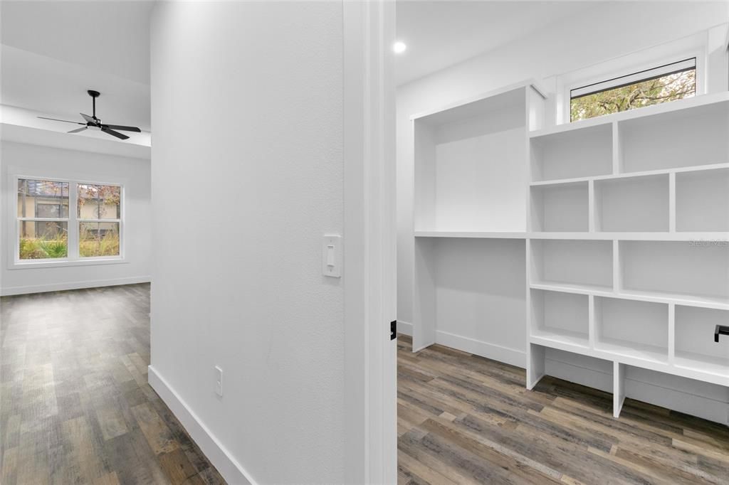 Interior, Recessed Lighting, Wood Texture Flooring