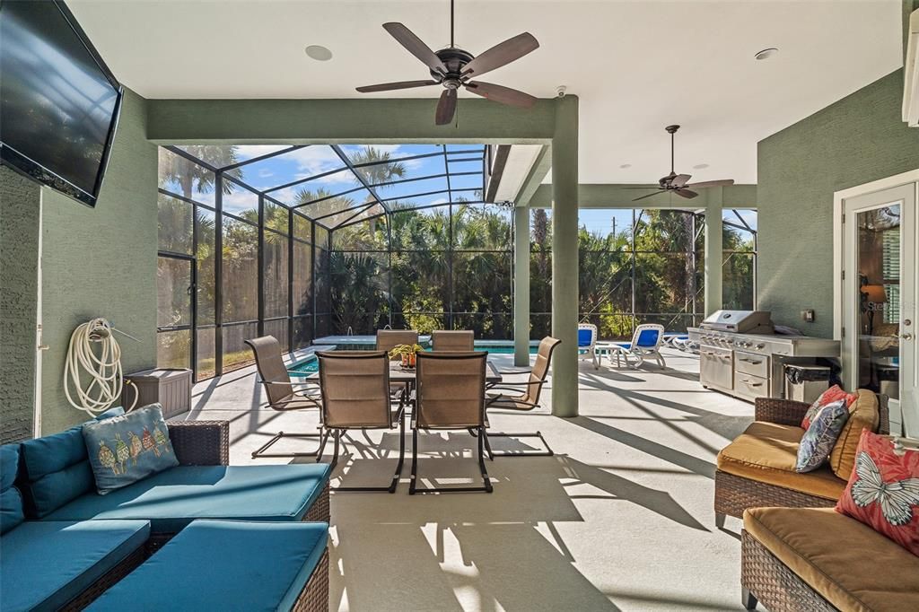 Dining room, Glass Ceilings, Interior, Pool, Sun Room