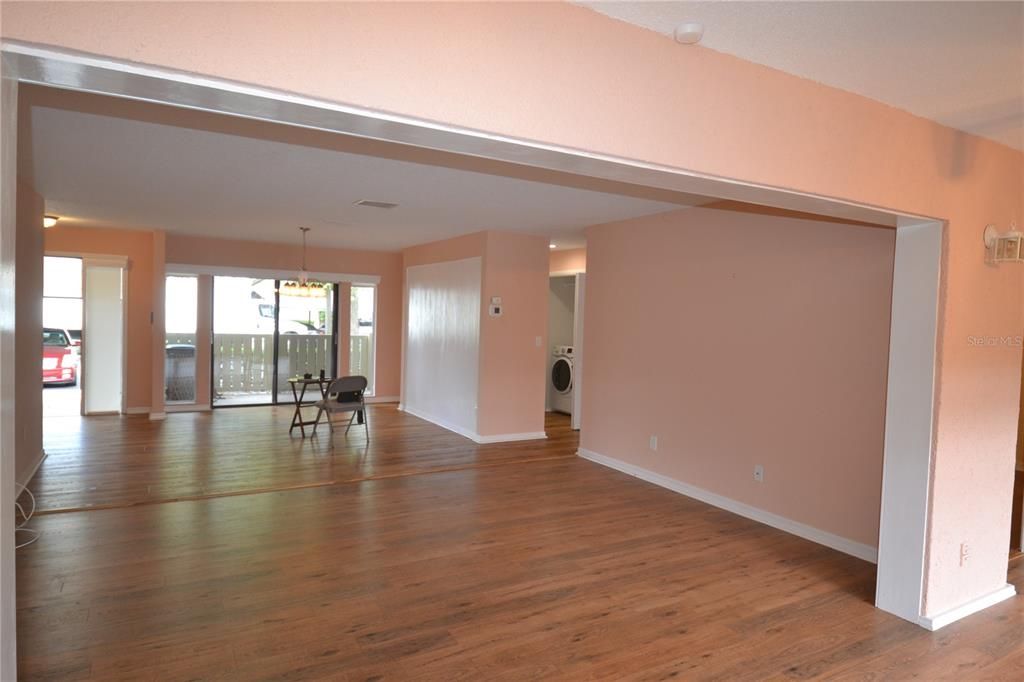 Chandelier, Empty room, Interior, Wood Texture Flooring