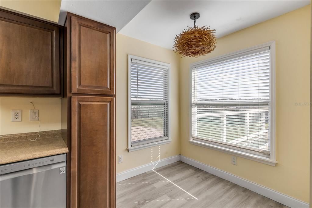 Chandelier, Empty room, Interior, Wood Texture Flooring