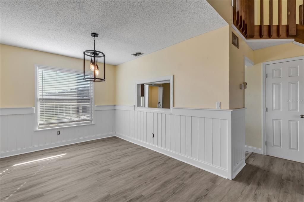 Interior, Pendant Lights, Wood Texture Flooring