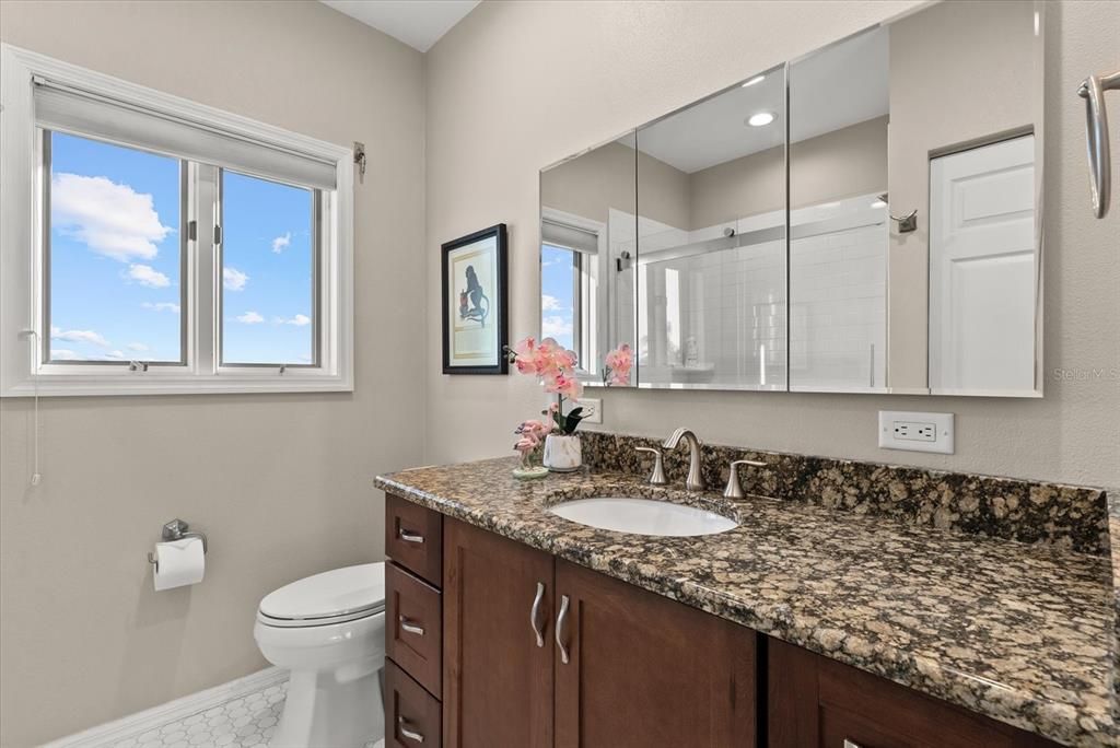 Bathroom, Interior, Recessed Lighting