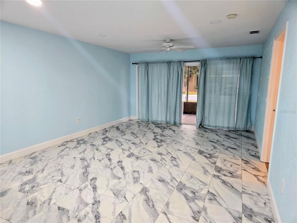 Empty room, Interior, Marble, Recessed Lighting