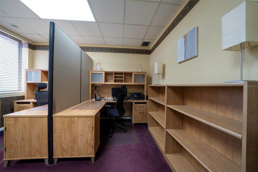 Home Office, Interior