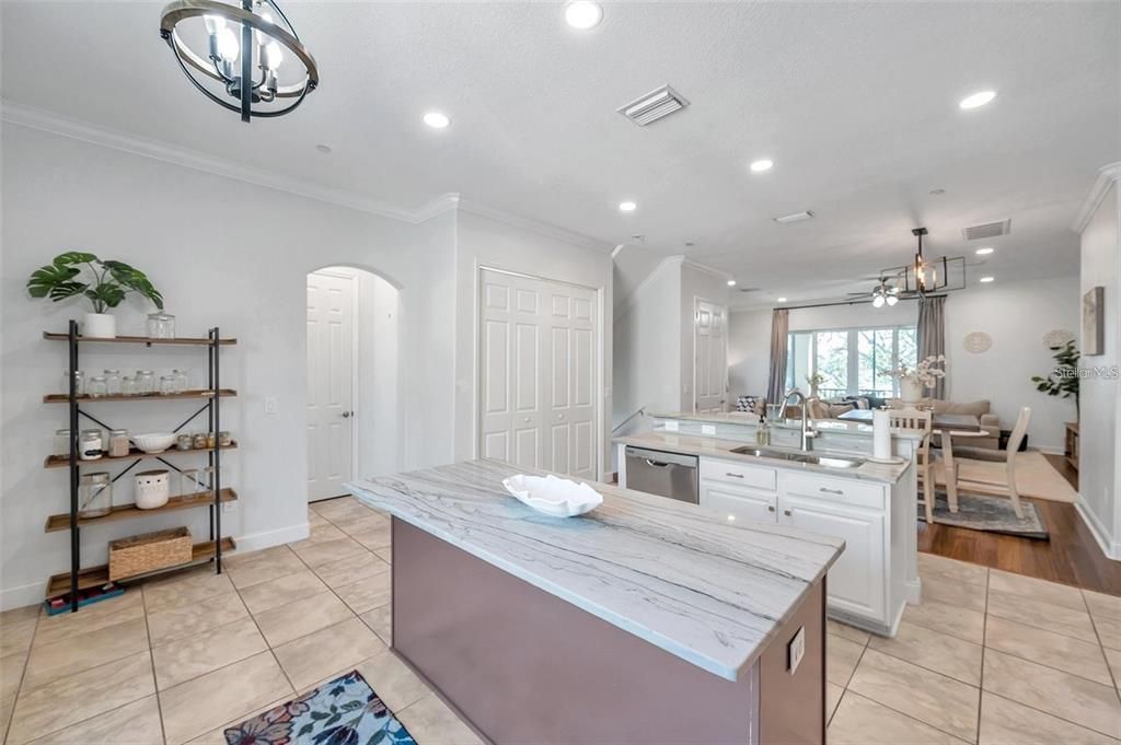 Dining room, Interior, Kitchen, Pendant Lights, Recessed Lighting, Wood Texture Flooring