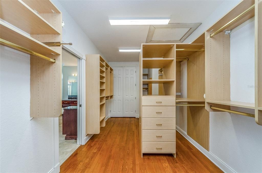 Interior, Recessed Lighting, Walk-in Closets, Wood Texture Flooring