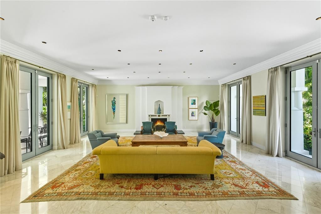 Fireplace, Interior, Living room, Recessed Lighting