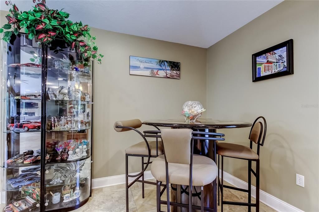Dining room, Interior