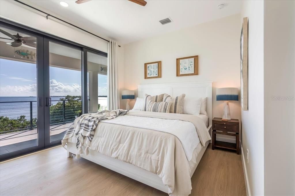 Bedroom, Interior, Recessed Lighting, Water, Wood Texture Flooring