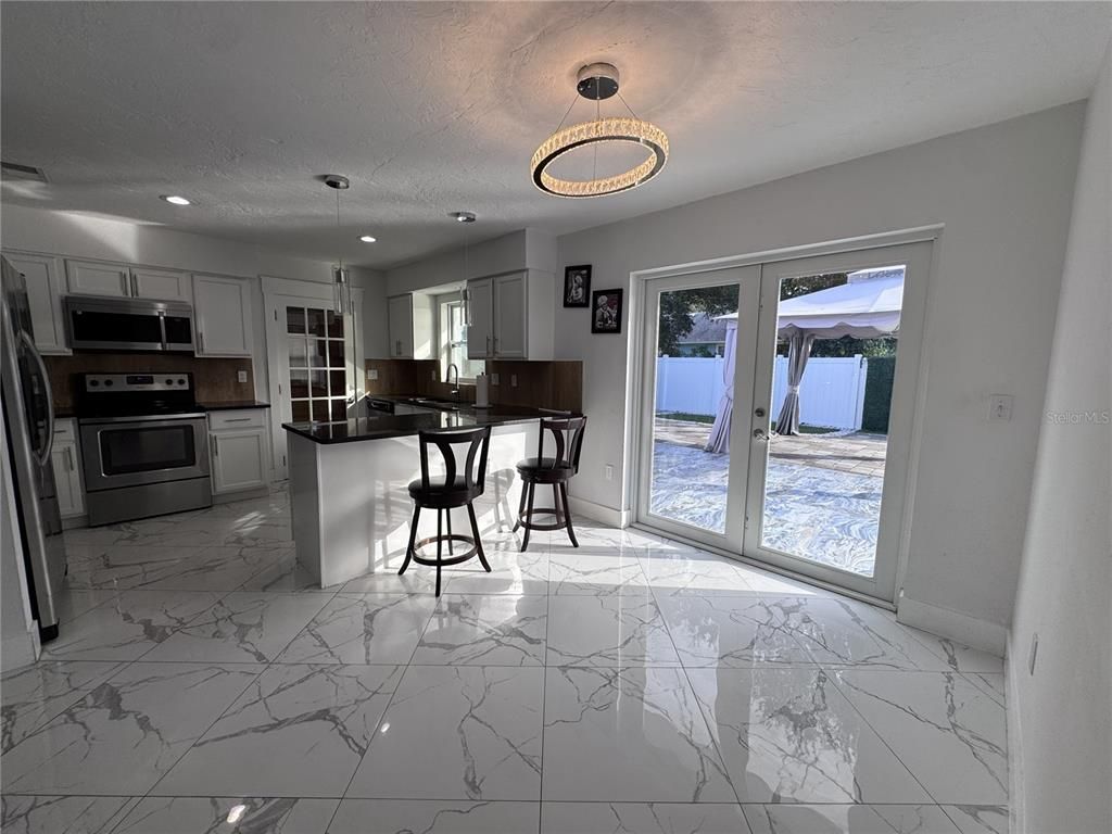 Interior, Kitchen, Marble, Pendant Lights, Recessed Lighting