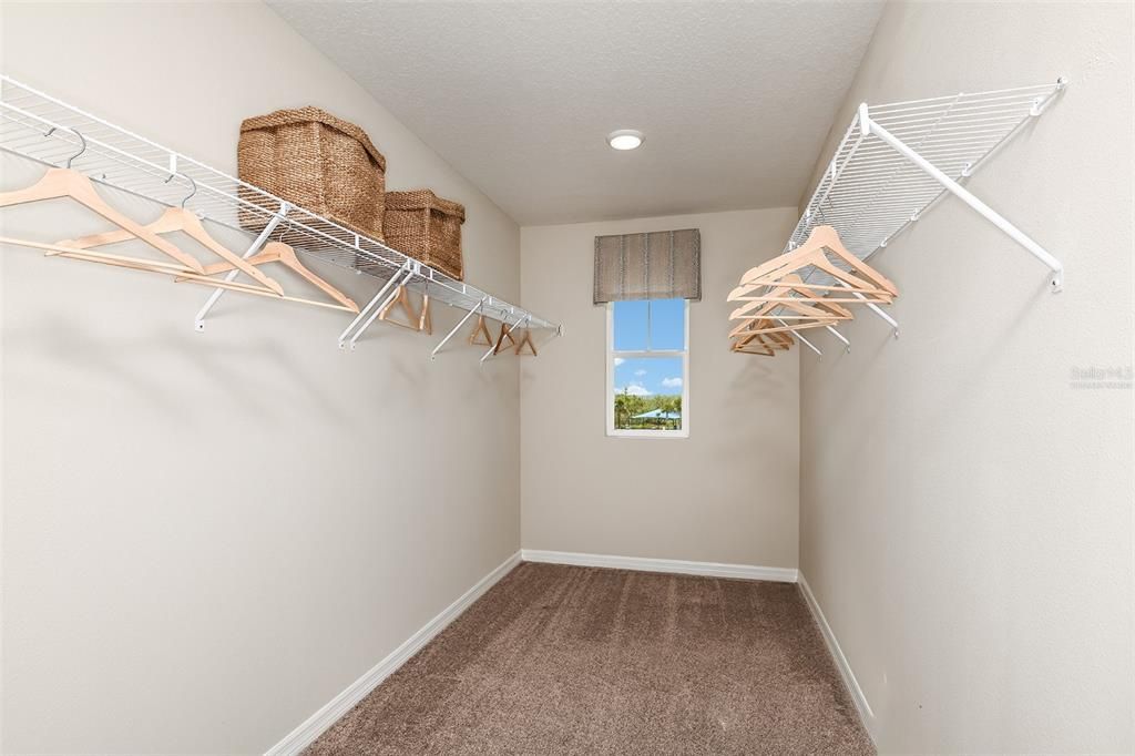 Empty room, Interior, Recessed Lighting, Walk-in Closets