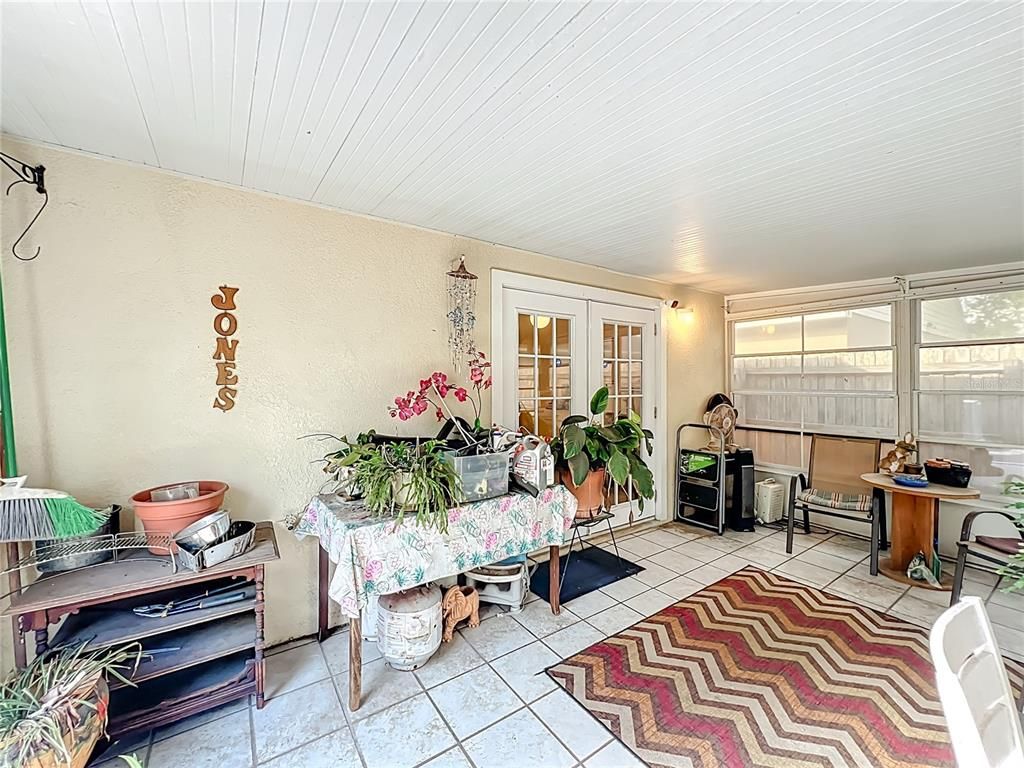 Dining room, Interior