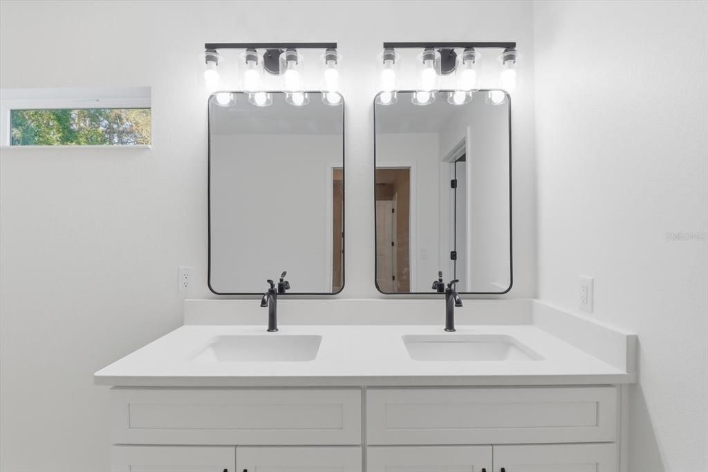 Bathroom, Dual Sink Vanities, Interior
