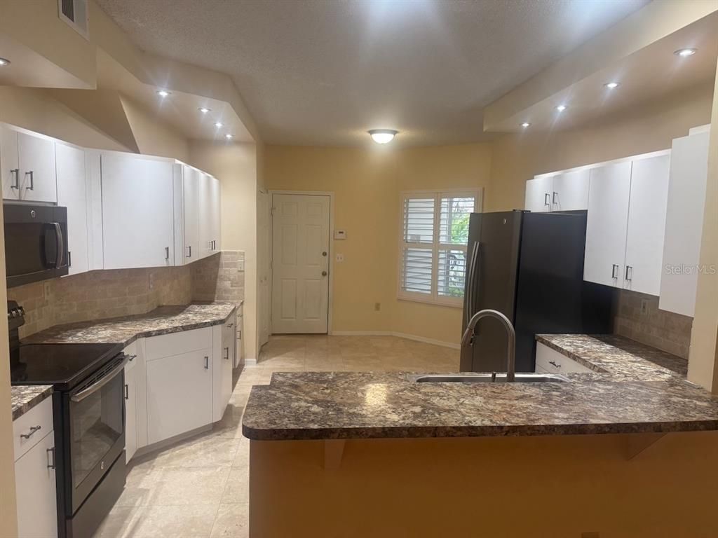 Interior, Kitchen, Recessed Lighting