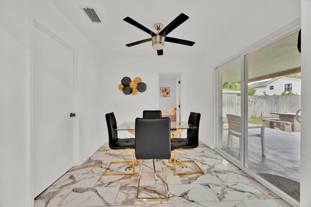 Dining room, Interior, Marble