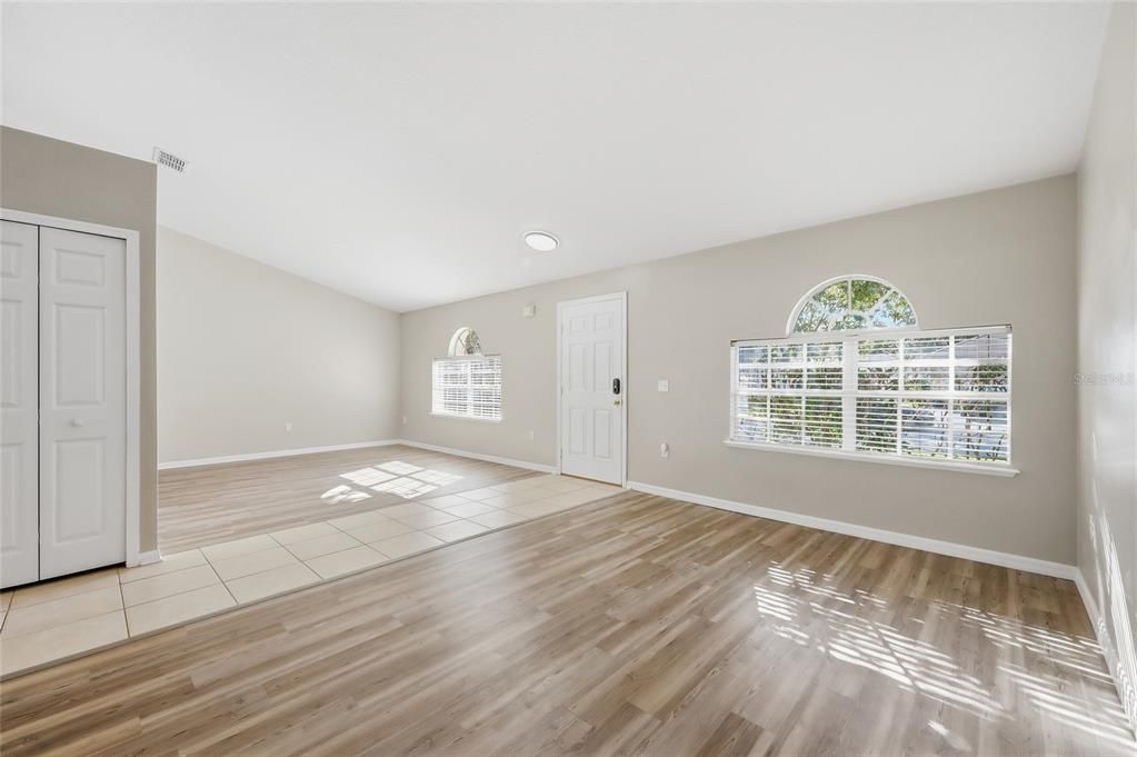 Empty room, Interior, Recessed Lighting, Wood Texture Flooring
