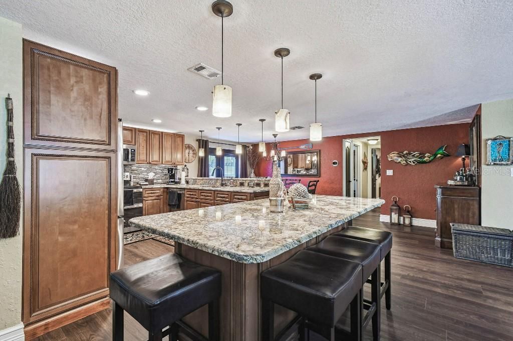 Interior, Kitchen, Pendant Lights, Recessed Lighting, Wood Texture Flooring