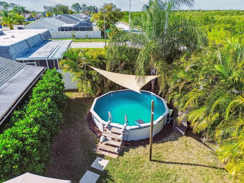 Exterior, Pool, Solar Panels