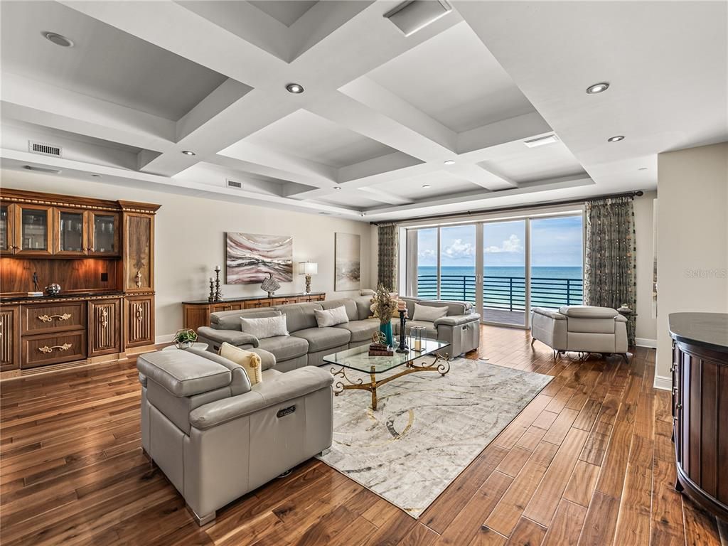 Interior, Living room, Recessed Lighting, Water, Wood Texture Flooring