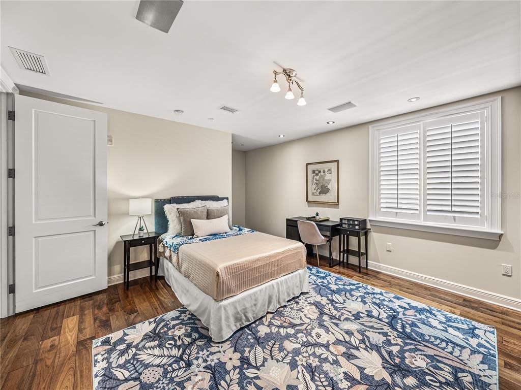 Bedroom, Home Office, Interior, Recessed Lighting, Wood Texture Flooring