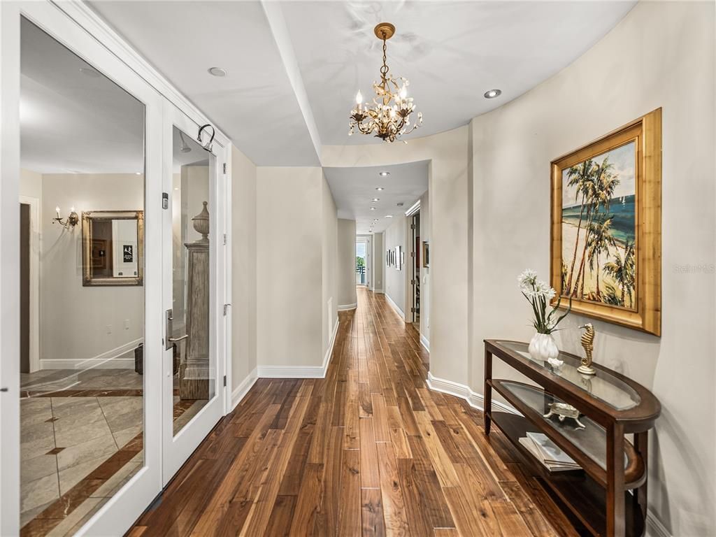 Chandelier, Interior, Recessed Lighting, Wood Texture Flooring