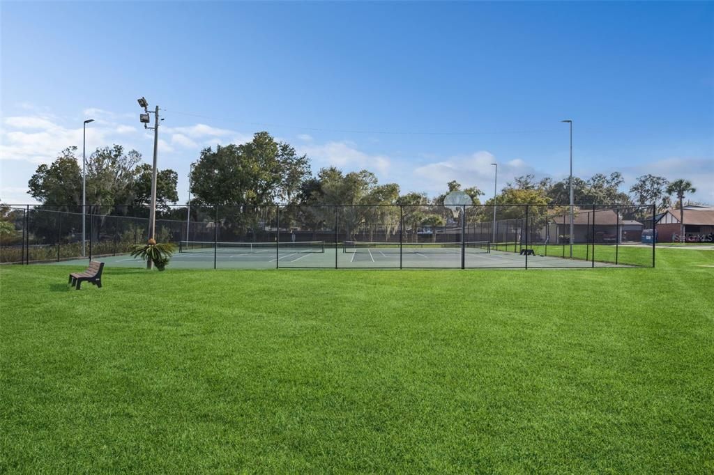 Exterior, Tennis Courts