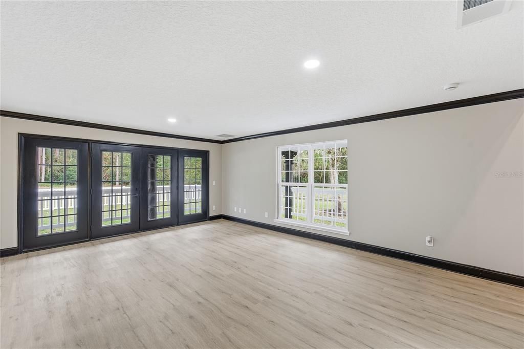 Empty room, Interior, Recessed Lighting, Wood Texture Flooring