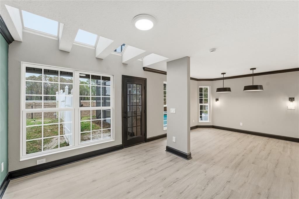 Empty room, Interior, Pendant Lights, Wood Texture Flooring