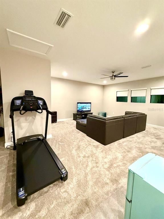 Fitness Equipment, Interior, Living room, Recessed Lighting