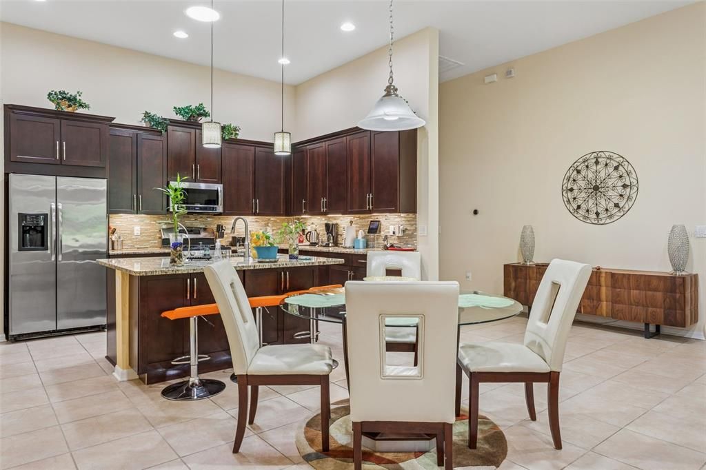 Dining room, Interior, Kitchen, Pendant Lights, Recessed Lighting