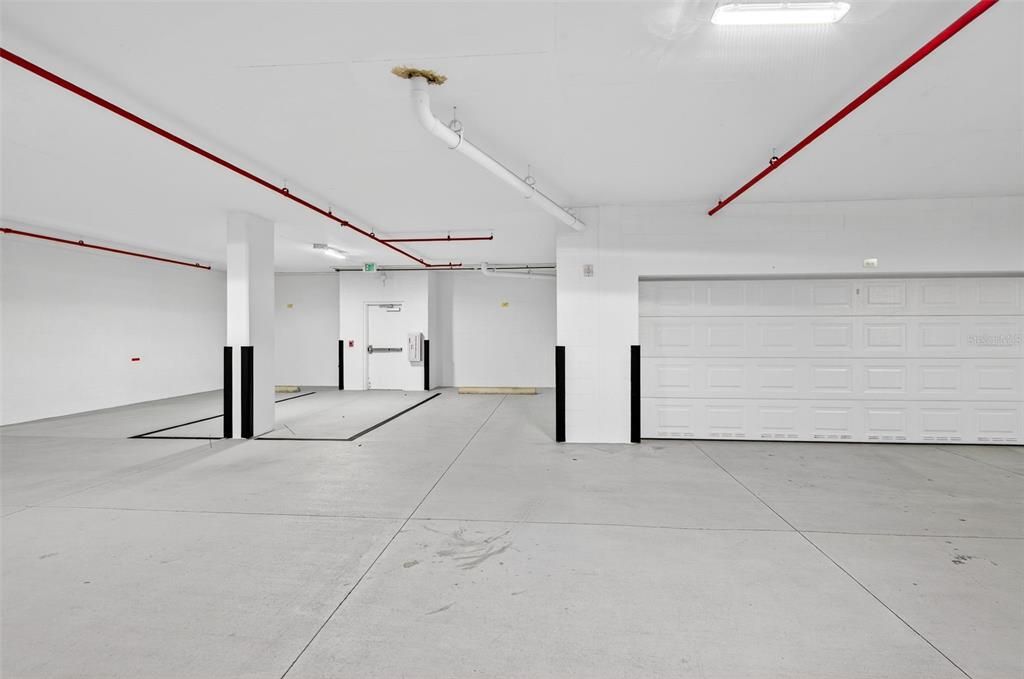 Garage, Interior