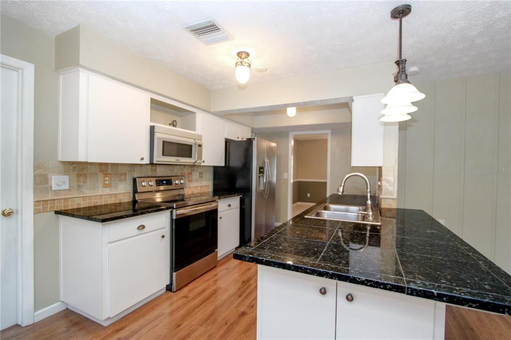 Interior, Kitchen, Pendant Lights, Wood Texture Flooring