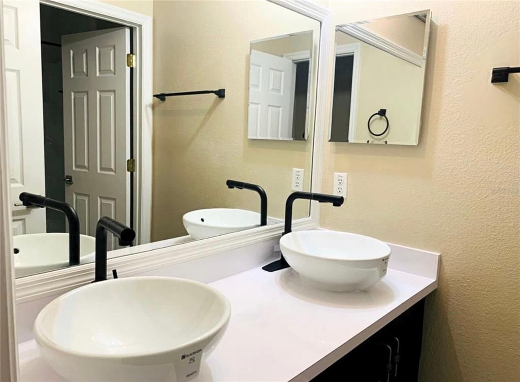 Bathroom, Dual Sink Vanities, Free Standing Baths, Interior