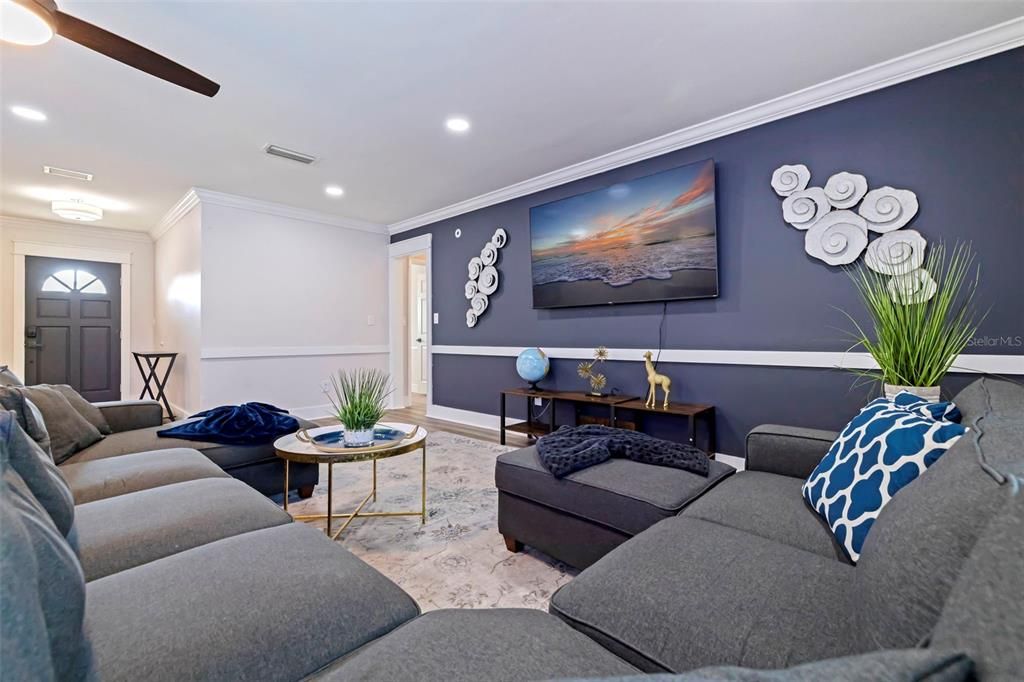 Interior, Living room, Recessed Lighting