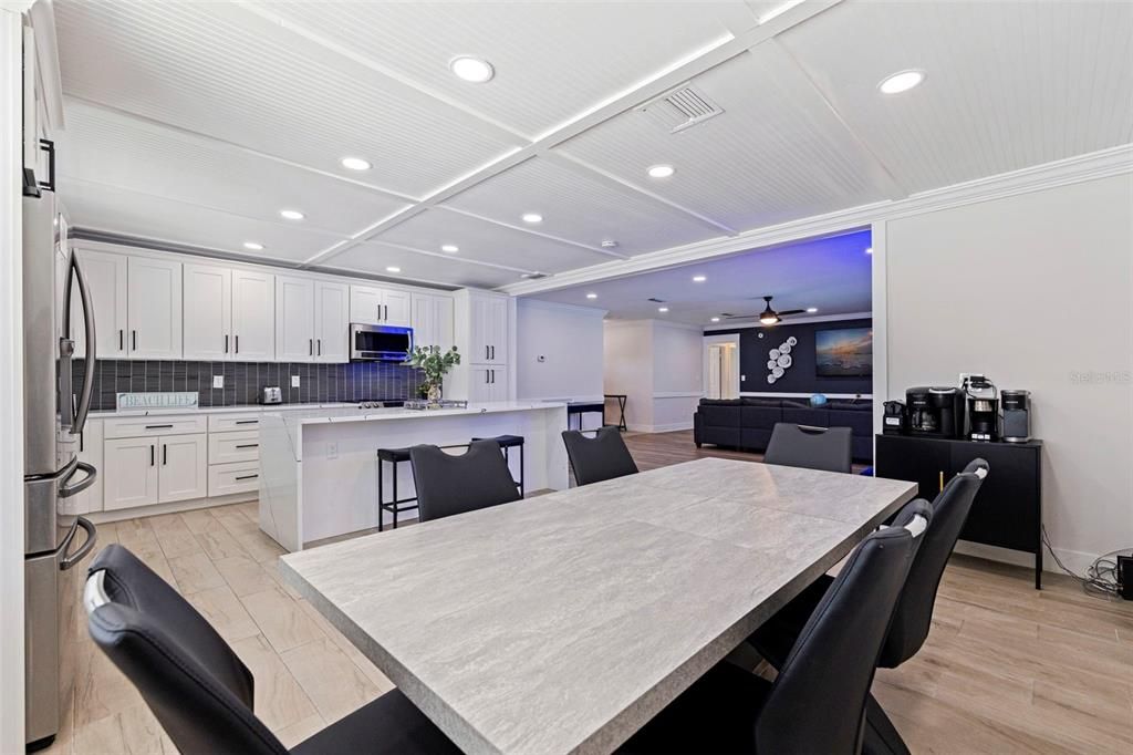 Dining room, Interior, Kitchen, Recessed Lighting, Wood Texture Flooring