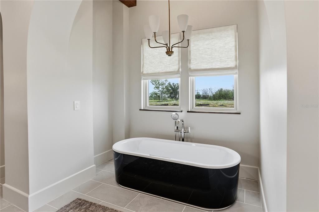 Bathroom, Free Standing Baths, Interior