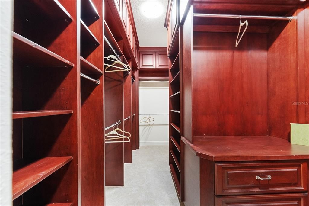 Interior, Walk-in Closets