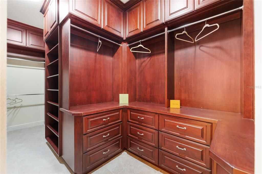 Interior, Walk-in Closets