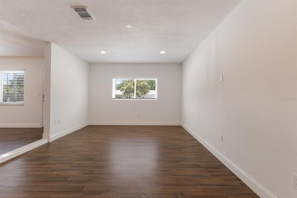 Empty room, Interior, Recessed Lighting, Wood Texture Flooring
