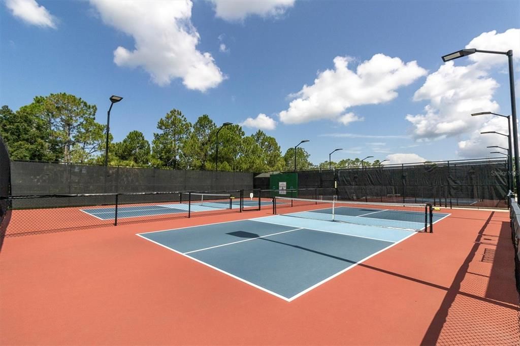 Exterior, Tennis Courts