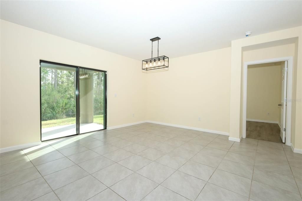 Empty room, Interior, Pendant Lights