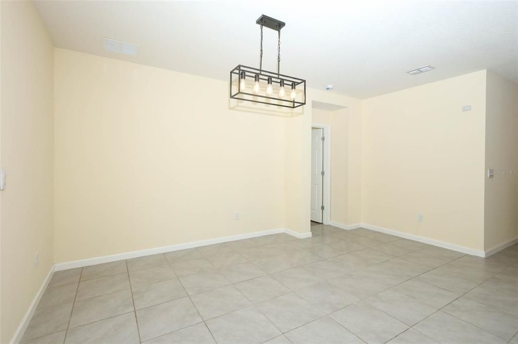 Chandelier, Empty room, Interior, Pendant Lights
