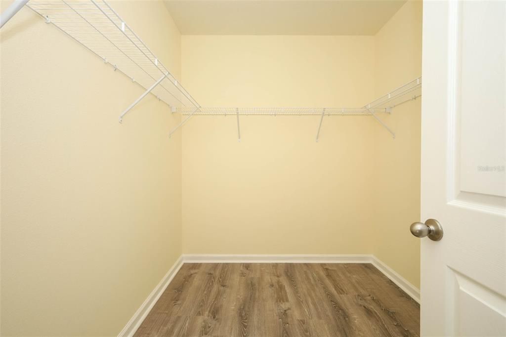 Interior, Walk-in Closets, Wood Texture Flooring