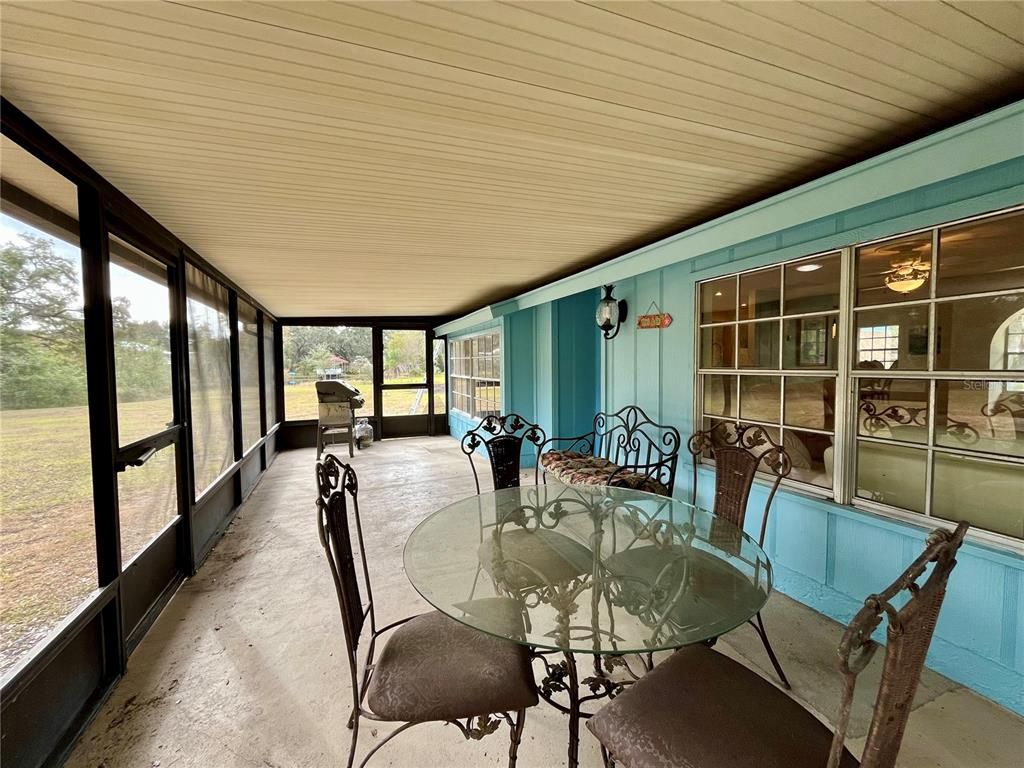 Dining room, Interior, Sun Room