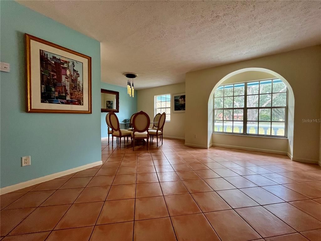 Dining room, Interior, Pendant Lights