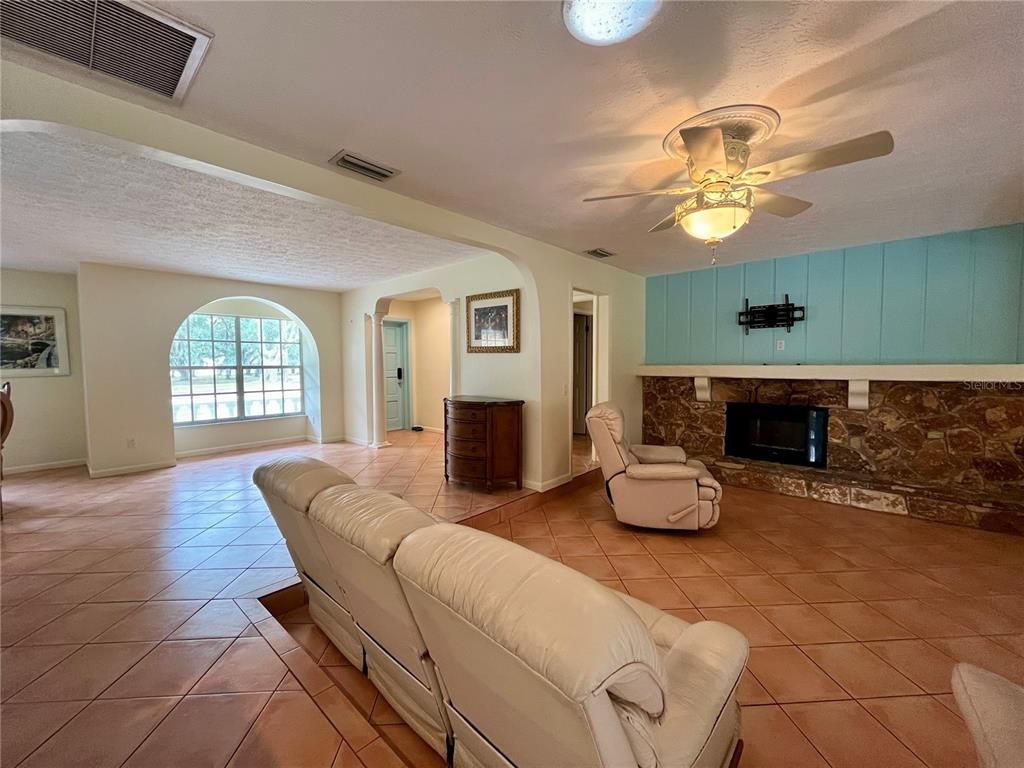 Fireplace, Interior, Living room