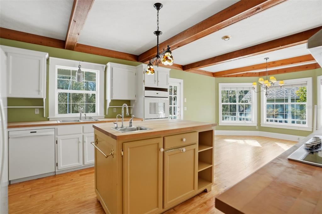 Chandelier, Interior, Kitchen, Pendant Lights, Recessed Lighting, Wooden Beams, Wood Texture Flooring