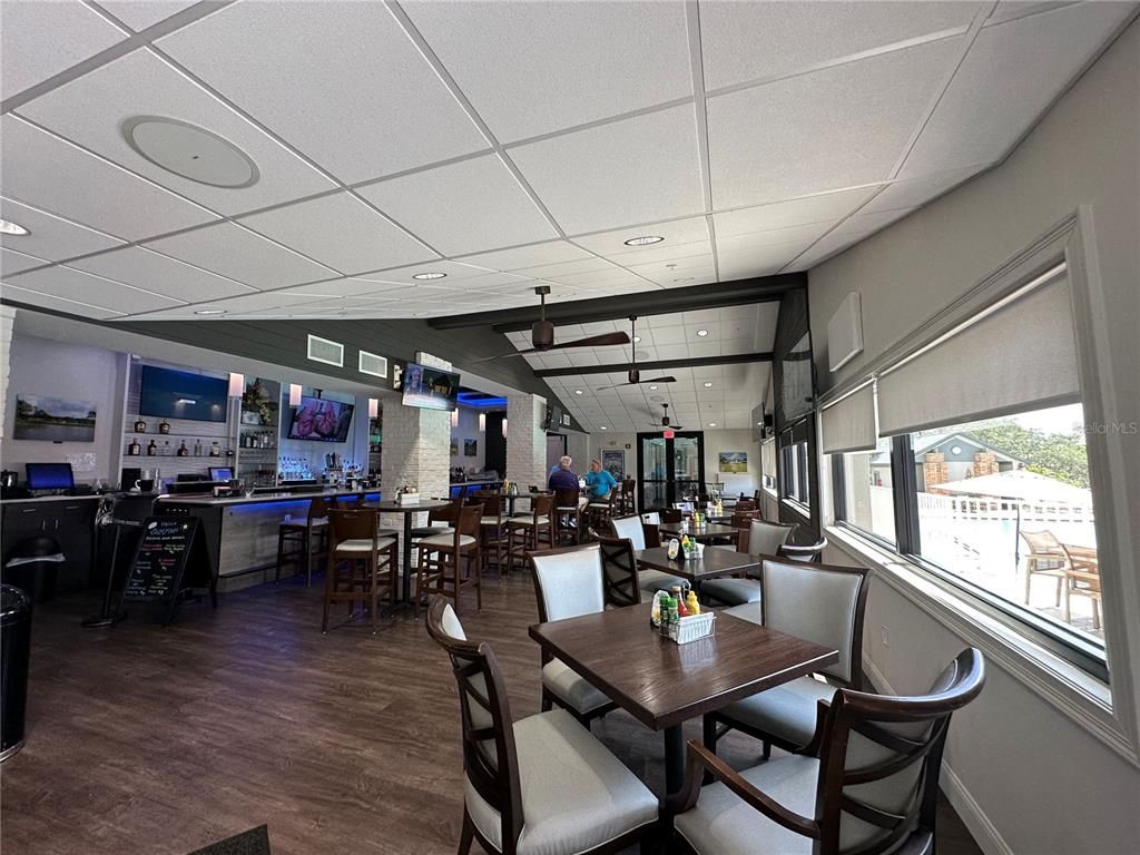 Dining room, Interior, Pendant Lights, Recessed Lighting, Wood Texture Flooring